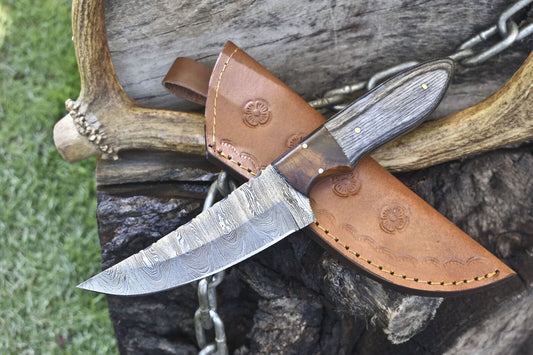 Custom Twist Damascus Skinner Knife with Hard Wood Handle and Wooden Bolster – 9 Inch Hunting Knife