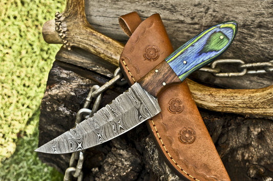 Custom Twist Damascus Skinner Knife with Hardwood Handle – 9 Inch Hunting and Fishing Knife