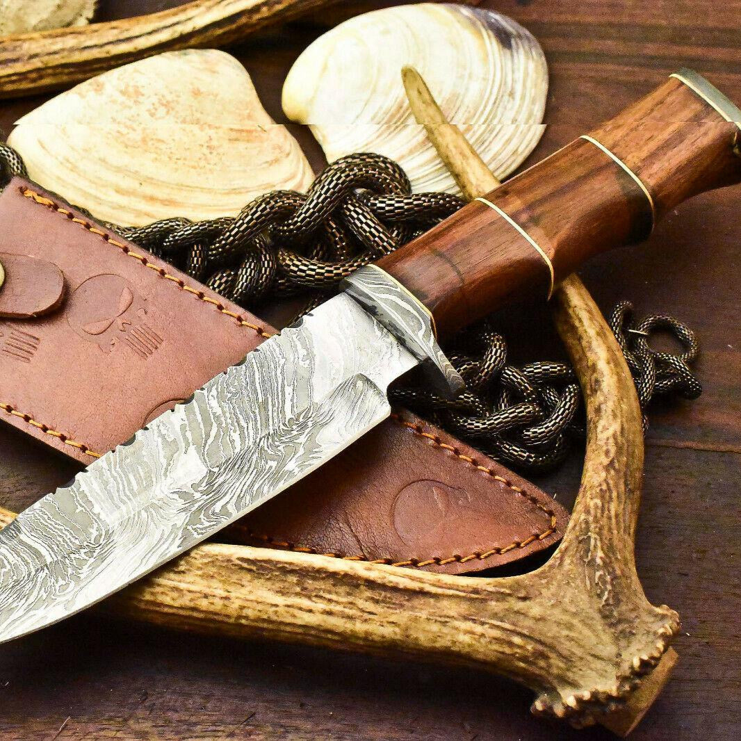 Damascus Bowie – 12.5" Handmade Hunting Knife with Walnut Wood Handle & Leather Sheath