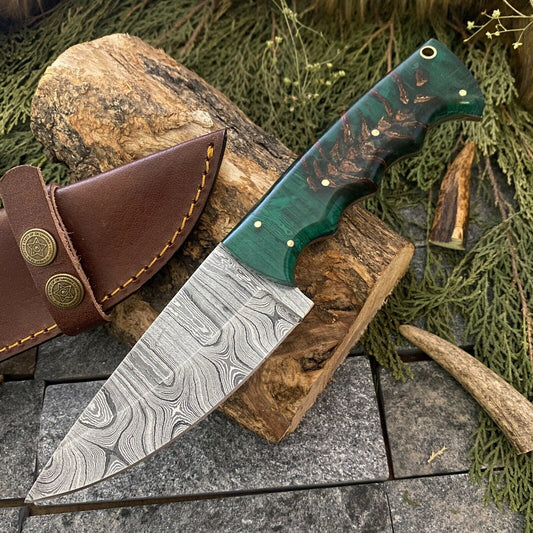 Damascus Bowie – Resin Handle, 9" Hand-Forged Blade with Leather Sheath