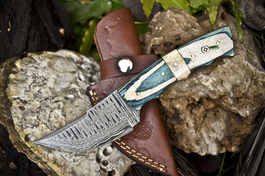   Damascus Skinner Knife with Bone and Wood Handle – 9 Inch Handmade Hunting Gift