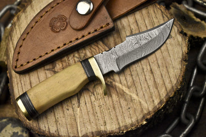 Forged 6 Inch Skinner Knife Twist Damascus Bone Handle Brass Guard Razor Sharp w/ Leather Sheath