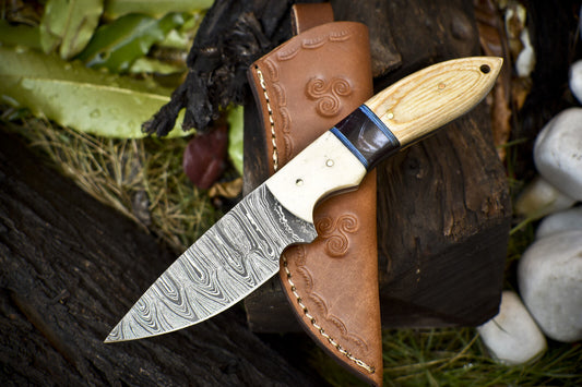 Forged Skinner Knife Twist Damascus Mixed Material Survival
