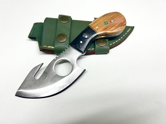 Hand-Forged Skinner Knife – Stainless Steel Blade, Wooden Handle & Leather Case