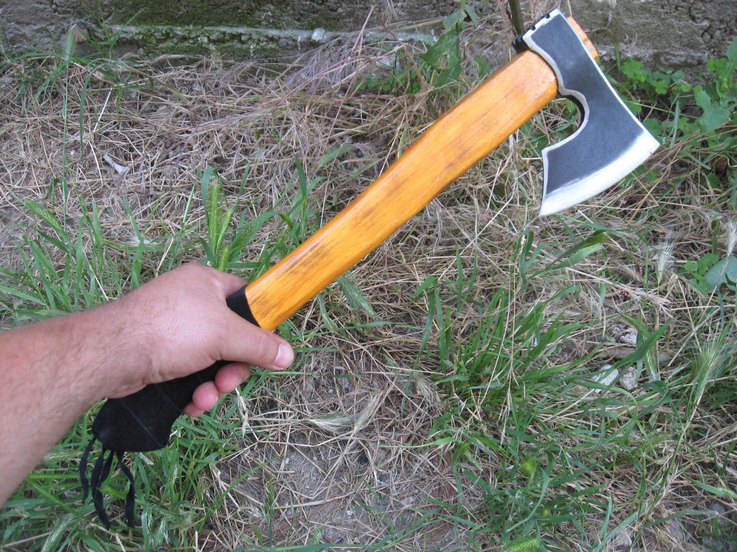 Hand Forged Bearded Viking Tomahawk Axe Hunting Tool Viking Axe & Steel Axe W/Sheath