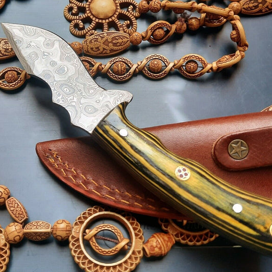 Custom Hand Forged Damascus Steel Hunting Bowie Knife | Wood Handle