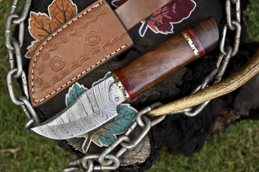 Hand Forged Twist Damascus Skinner Knife with Walnut Wood Handle – 8 Inch Hunting and Skinning Knife