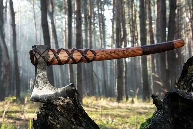 Handcrafted Carbon Steel Axe Viking Bearded Axe with Wooden Handle & Leather Sheath