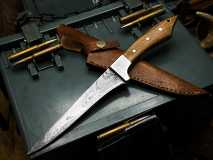 Handmade Damascus Steel Fillet Chef Knife – Wood Handle with Leather Sheath