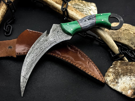 Handmade 8" Damascus Karambit Knife Damascus Steel Knife with Wood Handle