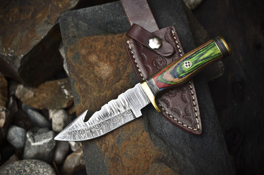 Handmade 8 Inch Damascus Skinner Knife with Gut Hook and Twist Pattern Blade – Hard Wood Handle EDC Knife