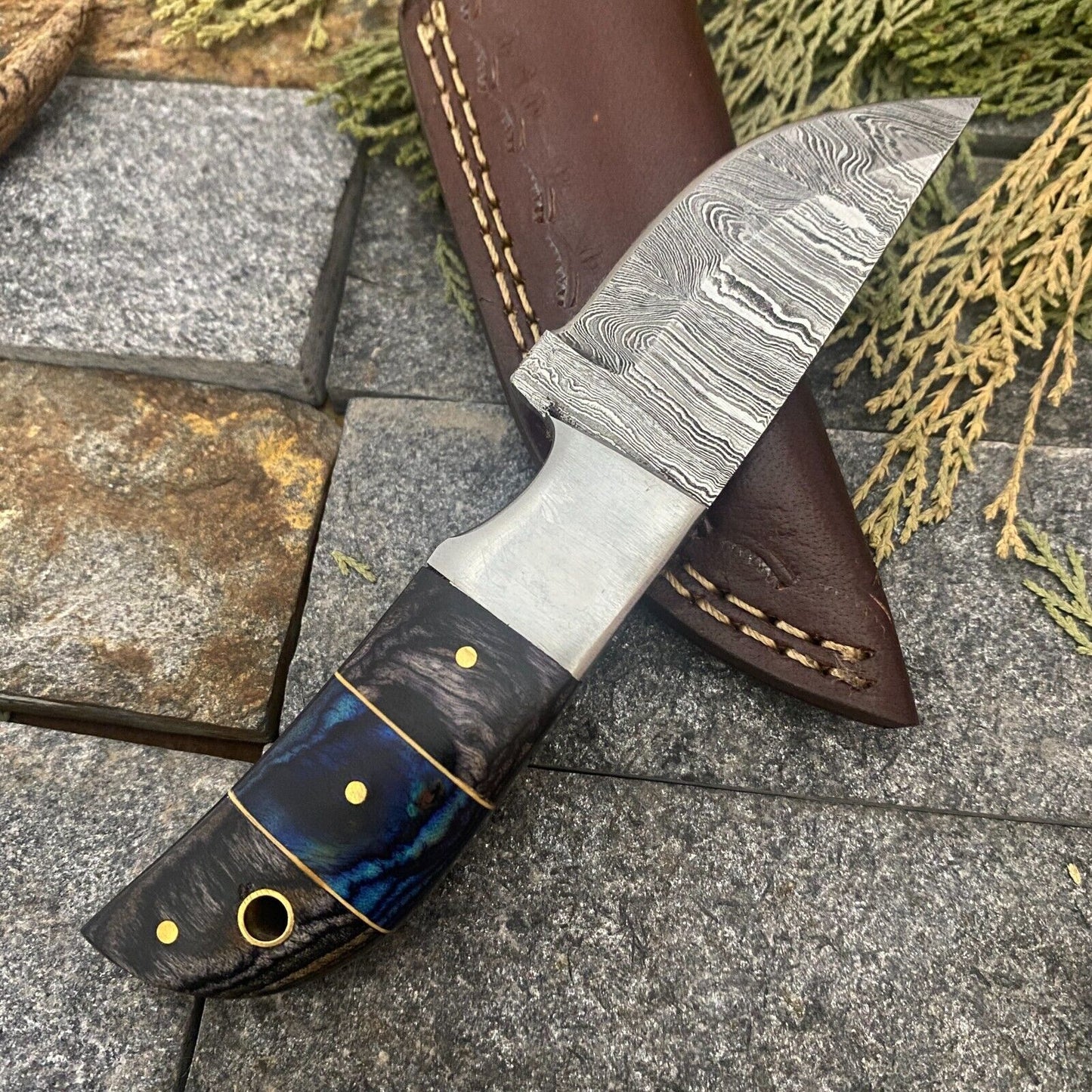 Handmade Damascus Gut Hook EDC Bowie Knife with Wood Handle 