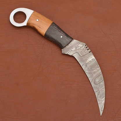  Handmade Damascus Karambit Best Karambit Damascus Steel Hunting Knife with Wood Handle 