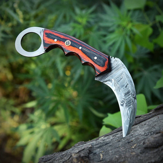 Handmade Damascus Karambit Knife Damascus Steel Knife with Wood Handle