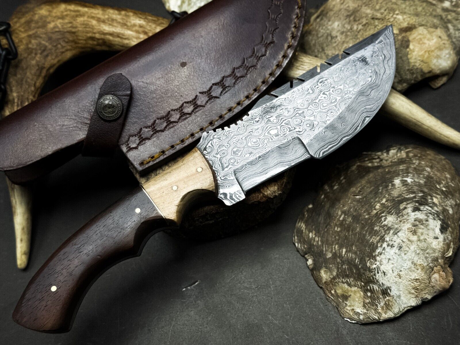 Handmade Damascus Steel Hunting Survival Tracker Knife with Wood Handle and Leather Sheath
