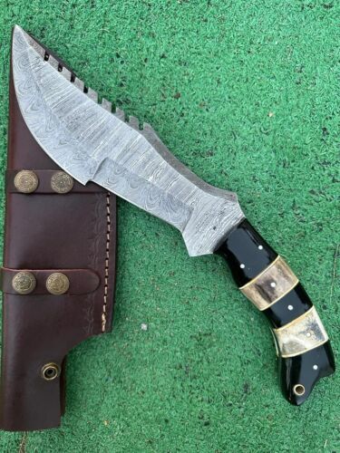 Handmade Damascus Steel Hunting Tracker Knife – 12" Fixed Blade, Stag & Bull Horn Handle, Leather Sheath