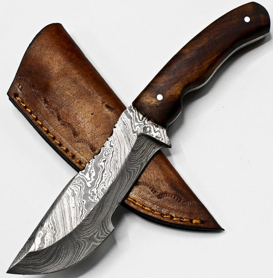 Handmade Damascus Steel Hunting Tracker Knife with Walnut Wood Handle – Full Tang Outdoor Survival Knife