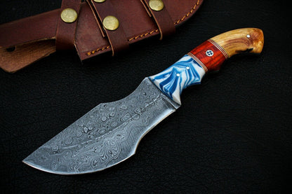 Handmade Hand-Forged Damascus Steel Tracker Hunting Knife – Fixed Blade, Full Tang, Leather Sheath