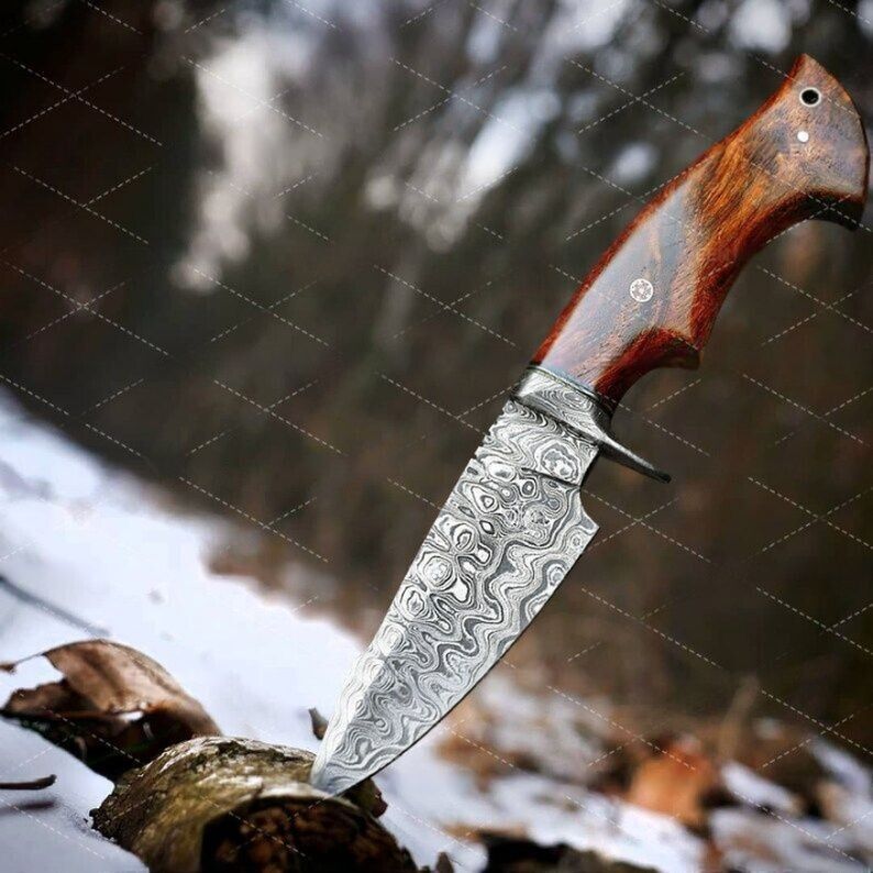 Heritage Forge 10 Inch Damascus Steel Bowie Knife with Rose Wood Handle for Hunting and Camping