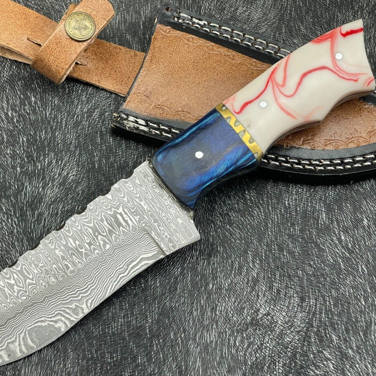 Heritage Forge 10 Inch Handmade Damascus Steel Bowie Knife with Resin and Hardwood Handle and Leather Sheath