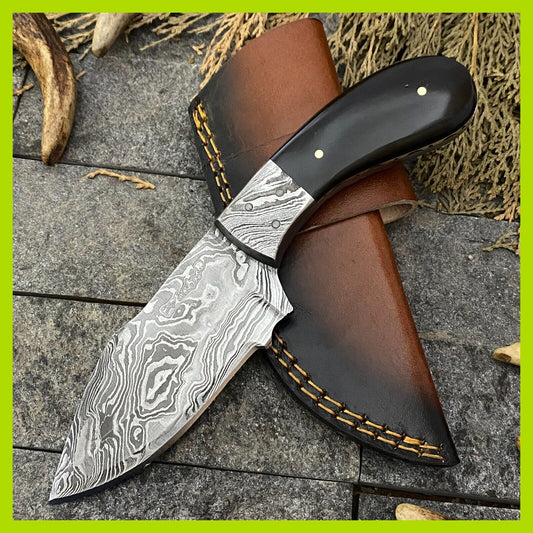 Heritage Forge 8 Inch Handmade Damascus Steel Bowie Knife with Horn Handle