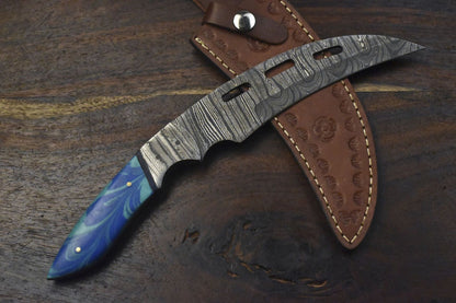 Hot Item Twist Damascus Hunting Skinner Knife with Corian Handle | Handmade Fixed Blade Hunter