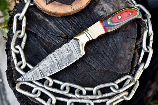 Hot Item Twist Damascus Skinner Knife with Bone and Wood Handle and Brass Guard EDC
