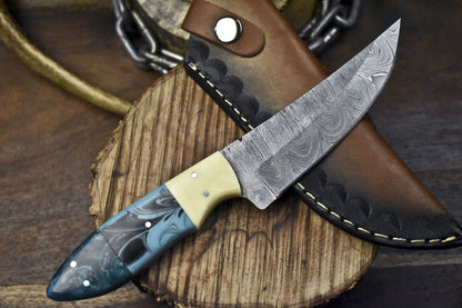 Hot Selling Twist Damascus Skinner Knife with Corain Handle and Micarta Bolster for Hiking