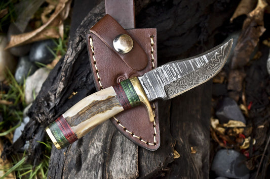  Knife with Stag Antler Handle and Brass Guard –Twist Damascus Forged Skinner Compact Handmade Hunting Knife