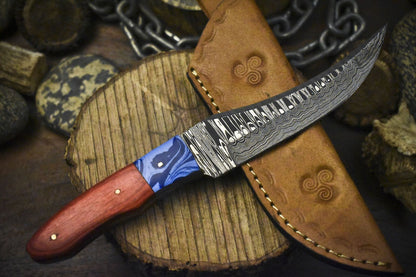 Ladder Damascus Steel Skinner Knife with Hardwood Handle and Micarta Bolster – Handmade Fixed Blade for Hunting and Hiking