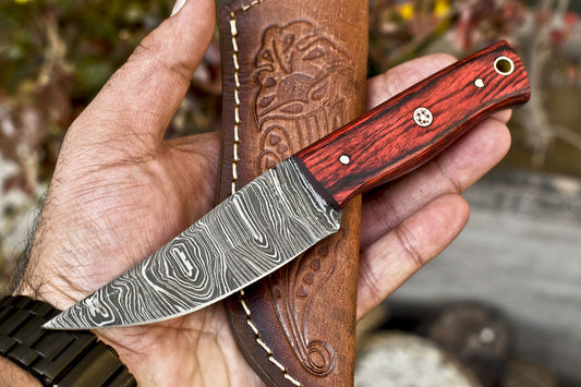 Limited Edition Damascus Skinner Hunting Knife with Hardwood Handle and Leather Sheath
