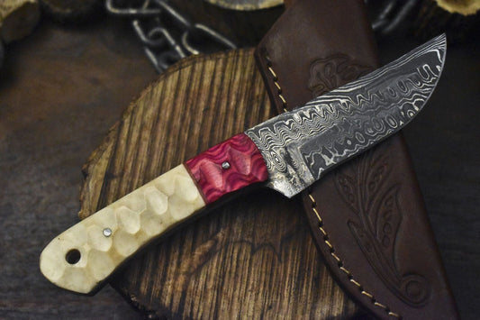 Rain Drop Damascus Skinner Knife with Bone Handle – Custom Handmade Outdoor Blade