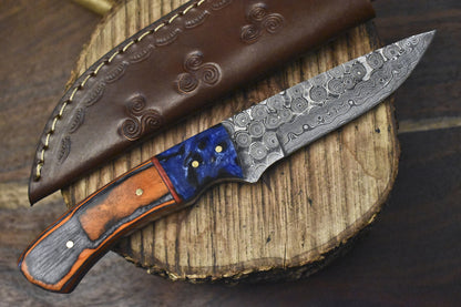 Rain Drop Damascus Skinner Knife with Hard Wood Handle for Hunting and Outdoor Use