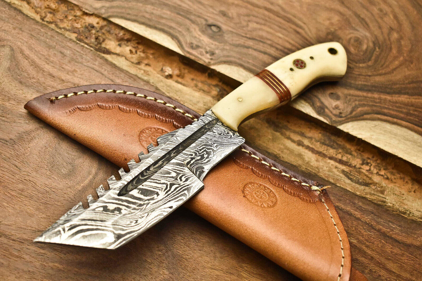 Rare Handmade Damascus Blade Camping Tracker Full Tang Knife with Leather Sheath – 384 Layer Forged Steel Outdoor Survival Hunting Knife
