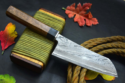 San Mai Damascus Steel Fixed Blade Chef Knife Handmade with Walnut & Horn Handle

