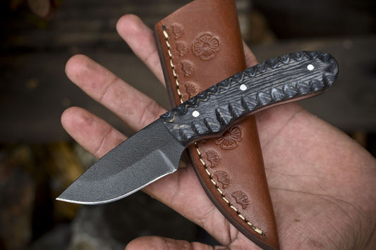 Skinner Knife – AUS-8 Steel, Hard Wood Handle, 6" Sports Closeout Knife