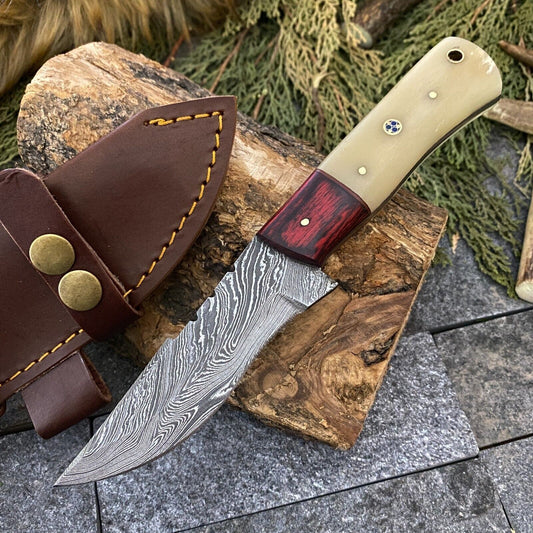  Twist Damascus Hunting Skinner Knife with Camel Bone and Wood Handle