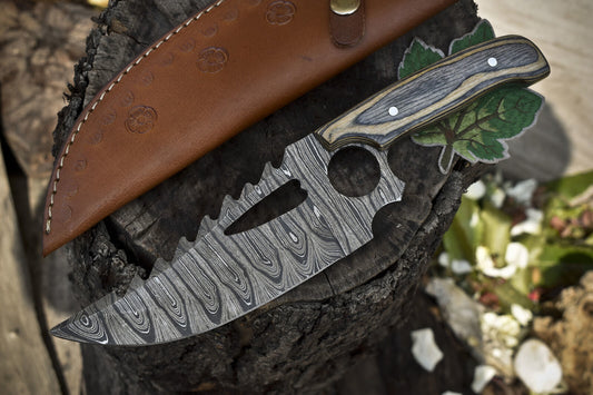 Twist Damascus Hunting Skinner Knife with Hardwood Handle – Razor Sharp Survival Blade

