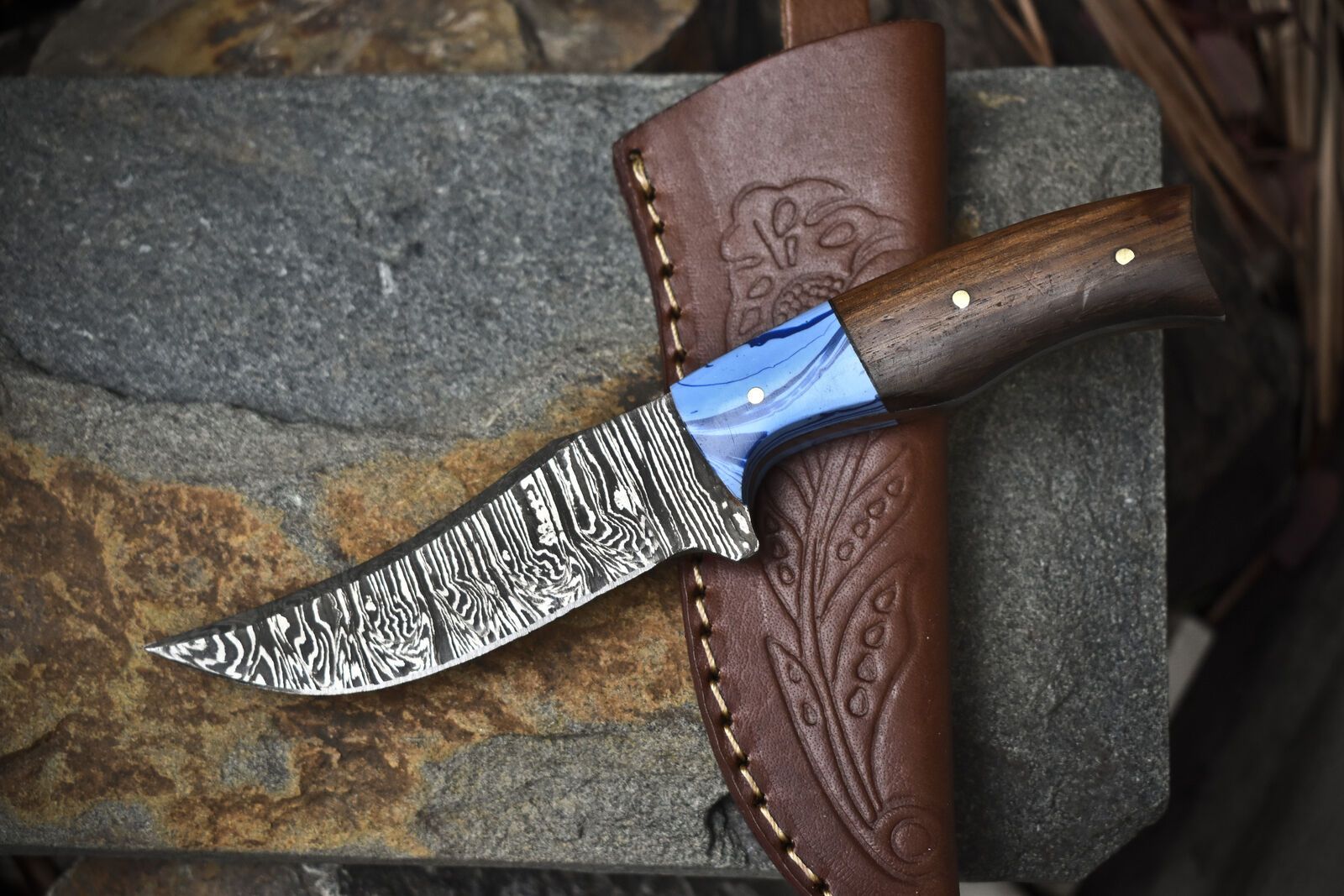 Twist Damascus Skinner Hunting Knife with Walnut Wood Handle and Micarta Bolster – Custom Handmade Fixed Blade Knife


