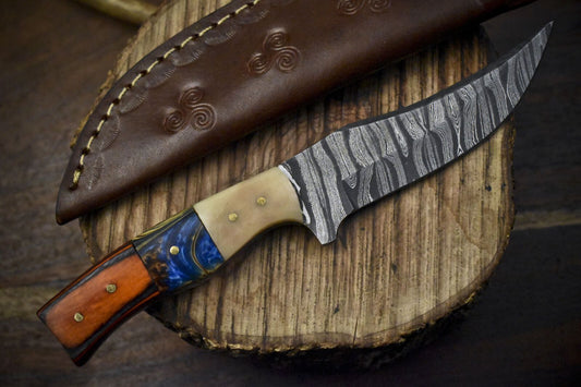 Twist Damascus Skinner Knife – 8" Tactical Bushcraft Blade with Mixed Handle