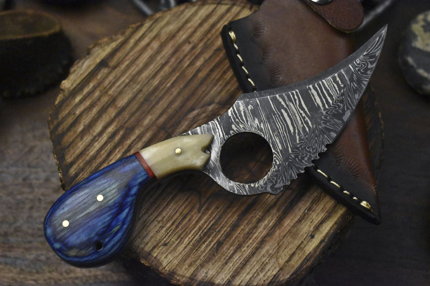 Twist Damascus Skinner Knife Hardwood Handle EDC Fixed Blade Veterans Gift