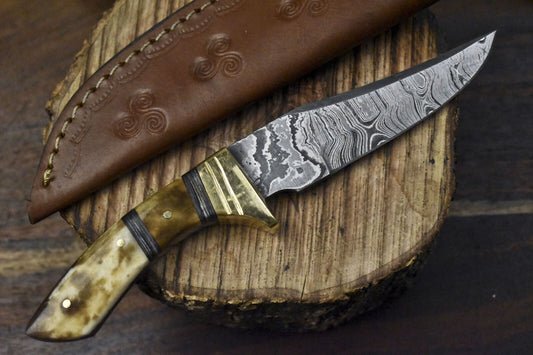 Twist Damascus Skinner Knife with Bone Handle and Brass Guard – Handmade EDC Hunting Knife