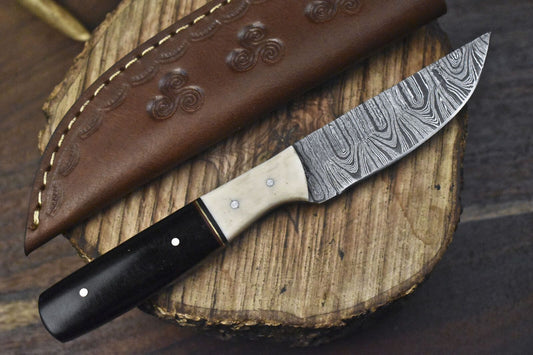 Twist Damascus Skinner Knife with Bull Horn Handle – Custom Handmade Outdoor Gift for Fishing & Hunting