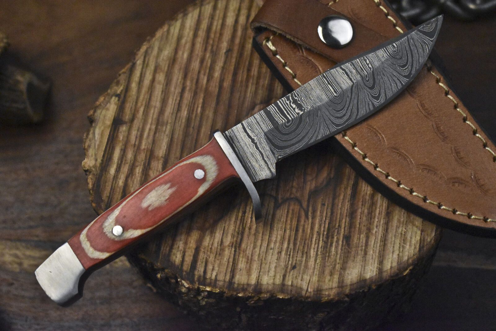 Twist Damascus Skinner Knife with Hard Wood Handle – Hand Crafted Hunting Blade