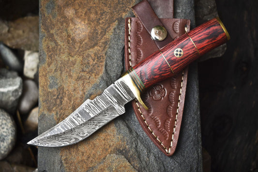 Twist Damascus Skinner Knife with Hardwood Handle – 8" Hand Forged Hunting Blade