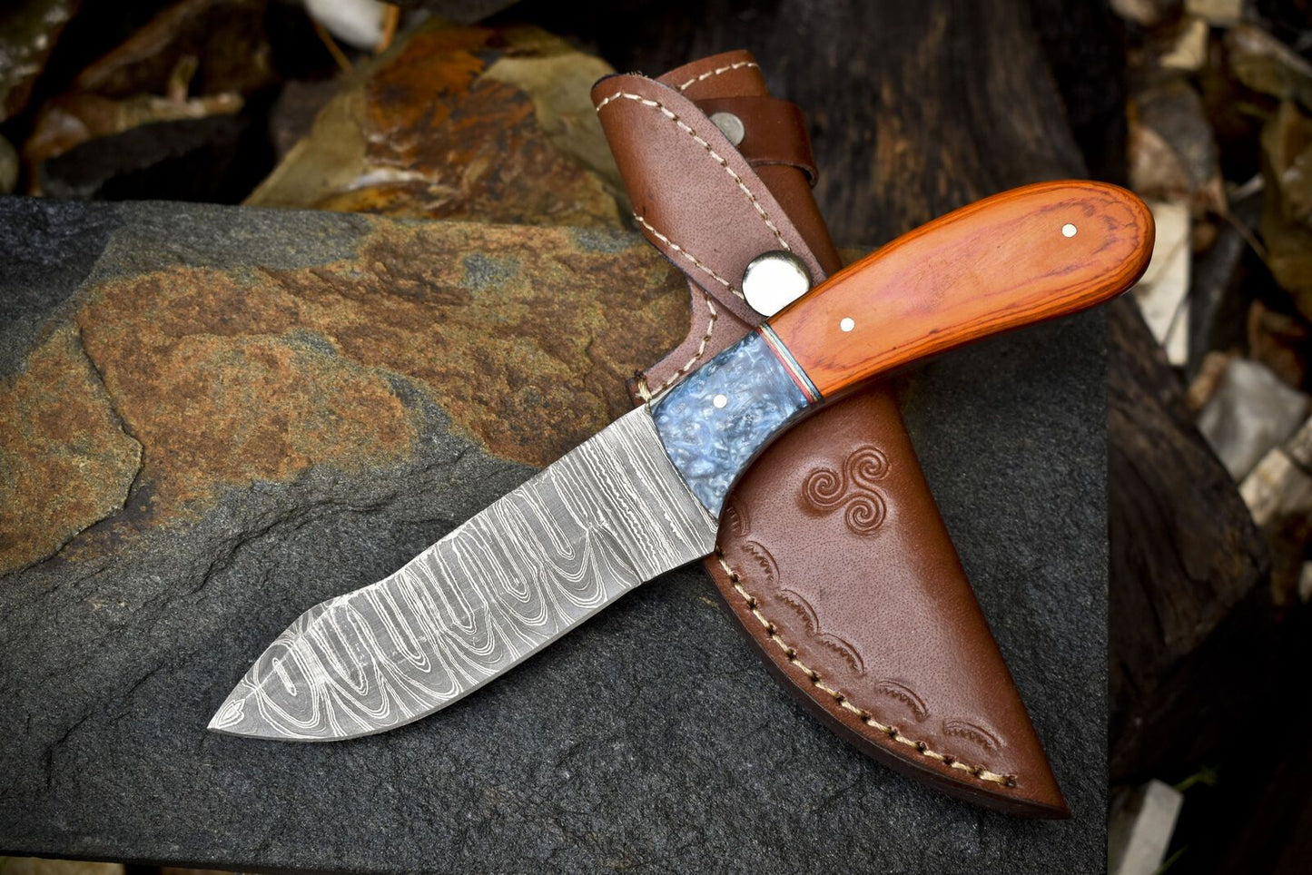 Twist Damascus Skinner Knife with Hardwood Handle and Micarta Bolster – Handmade Fixed Blade for Fishing and Outdoor Use