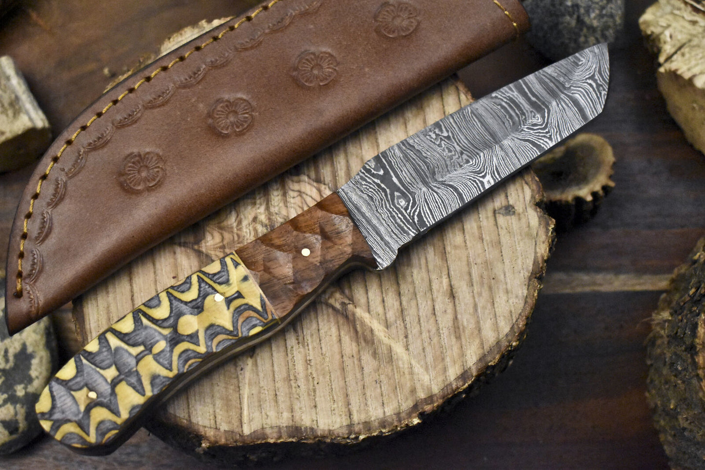 Twist Damascus Skinner Knife with Hardwood Handle and Wooden Bolster – 9 Inch Outdoor Hunting Blade with Leather Sheath