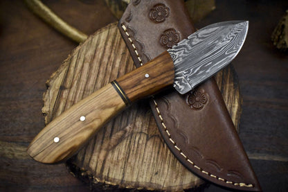 Twist Damascus Skinner Knife with Hardwood Handle and Wooden Bolster – Survival Fixed Blade