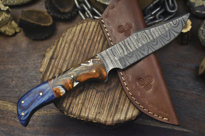 Twist Damascus Skinner Knife with Mixed Handle – Razor Sharp Custom Hunting Blade