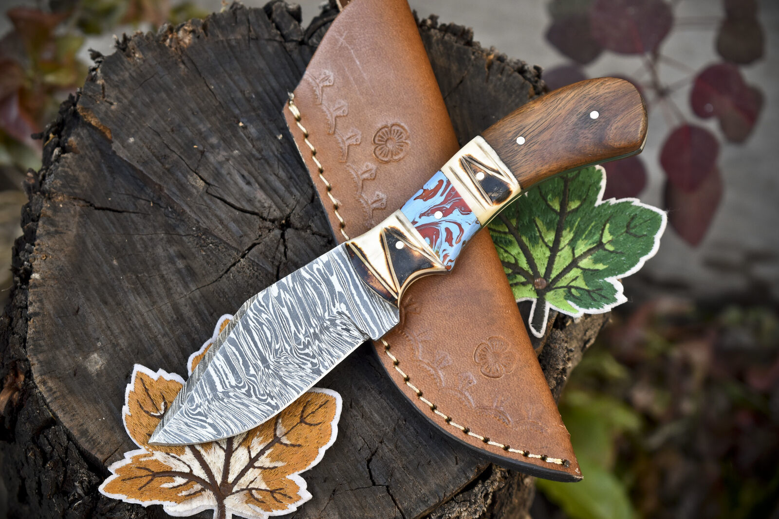 Twist Damascus Skinner Knife with Mixed Handle for Hunting and Outdoor Use